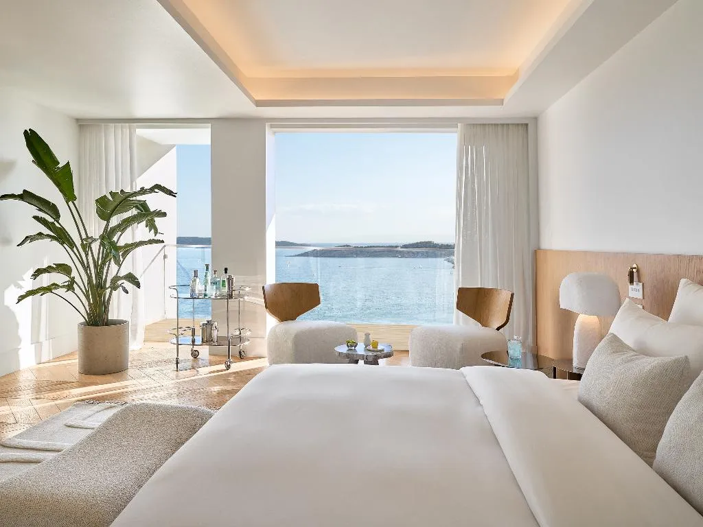 Double or Twin PREMIUM Room, The Roc Club, A Hotel to Live, Athens