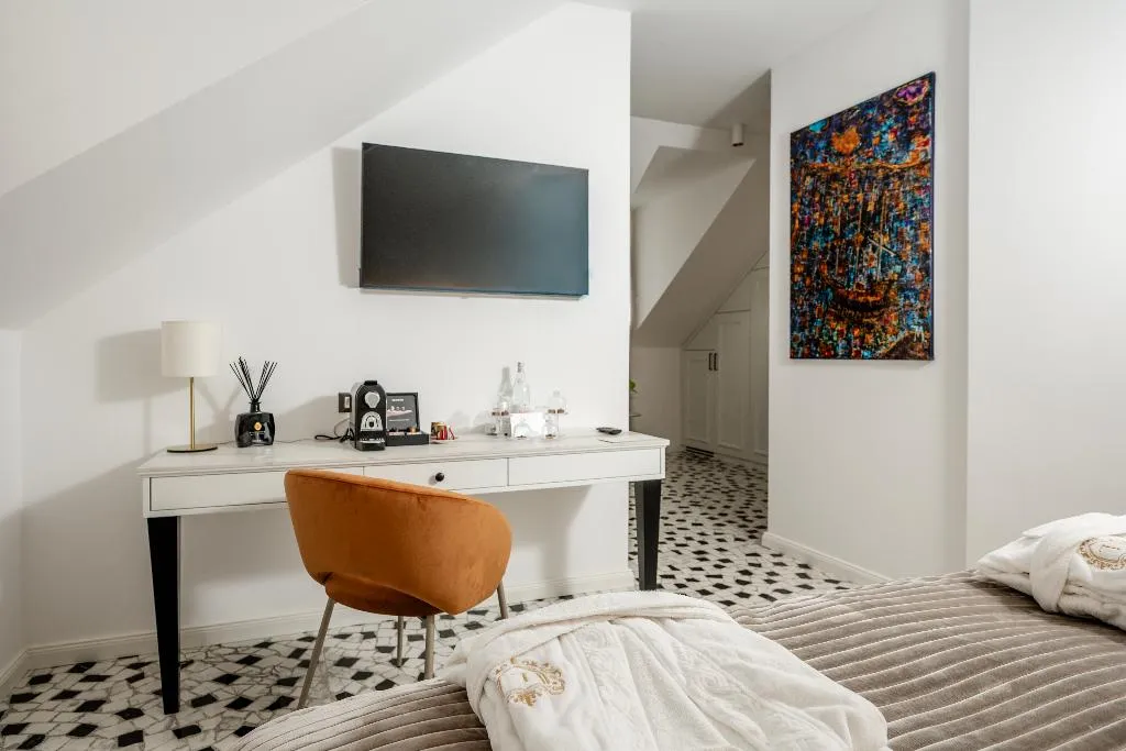 DOUBLE DELUXE Room, Heritage Hotel Lucia, Dubrovnik