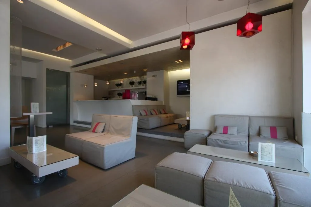 Lobby, Ariston, Athens