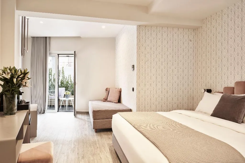 SUITE WITH BALCONY Room, Athens4, Athens