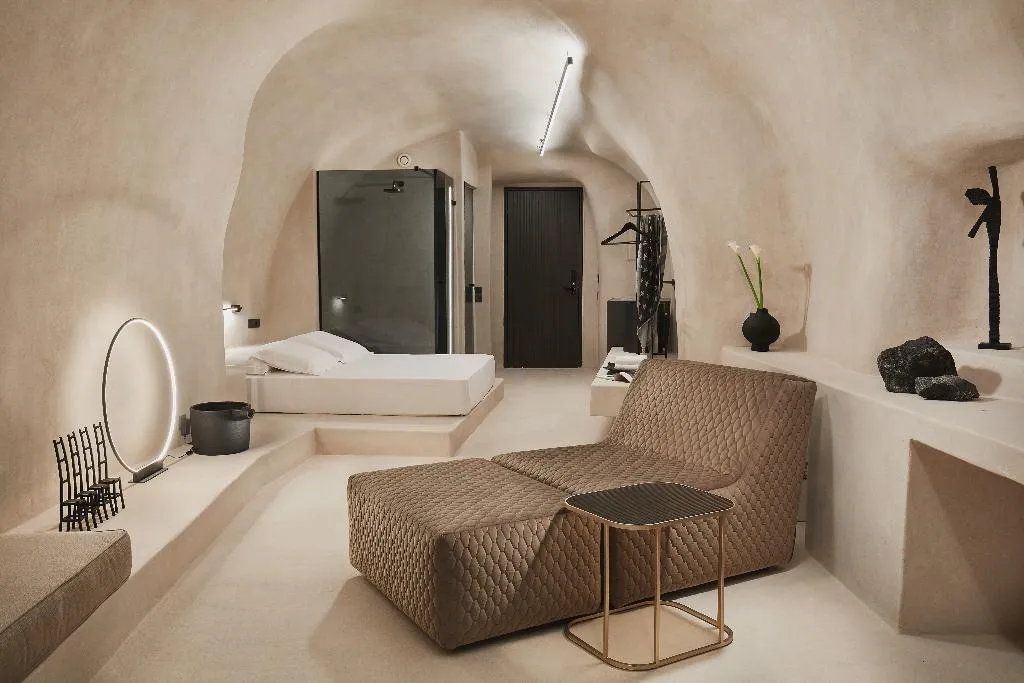 SUITE STANDARD Room, Divine Cave Experience, Santorini
