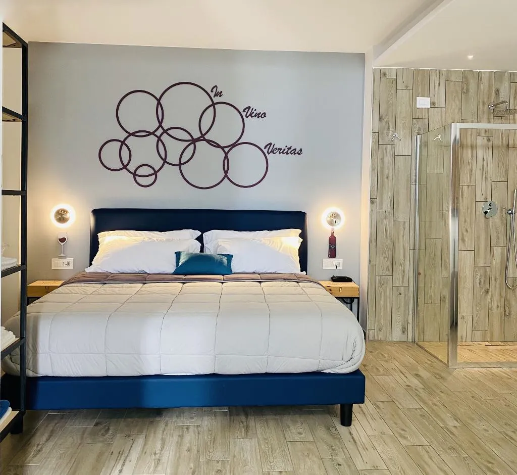 JUNIOR SUITE STANDARD Room, Vesuvio Inn Bed & Wine Experience, Naples