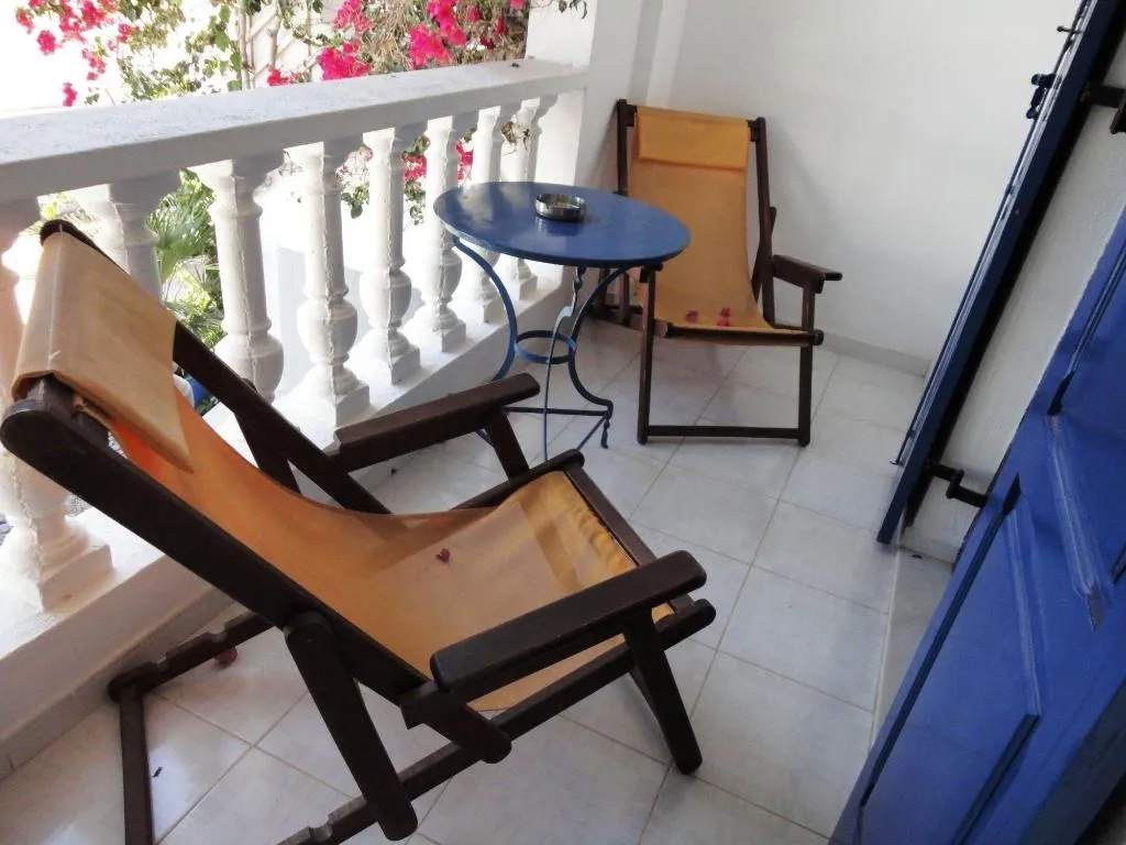 Room, Blacksandy Beach Hotel, Santorini