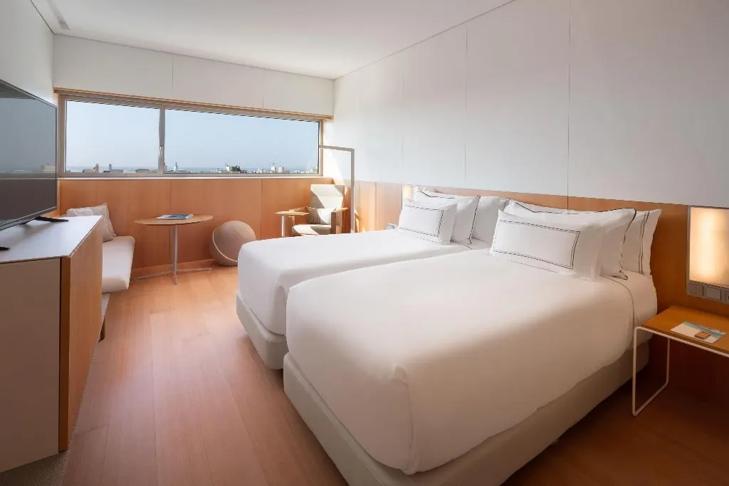 DOUBLE WITH VIEWS Room, Melia Palma Bay, Majorca