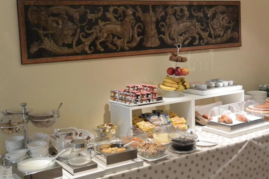 Restaurant, Hotel Gran Duca Di York, Milan