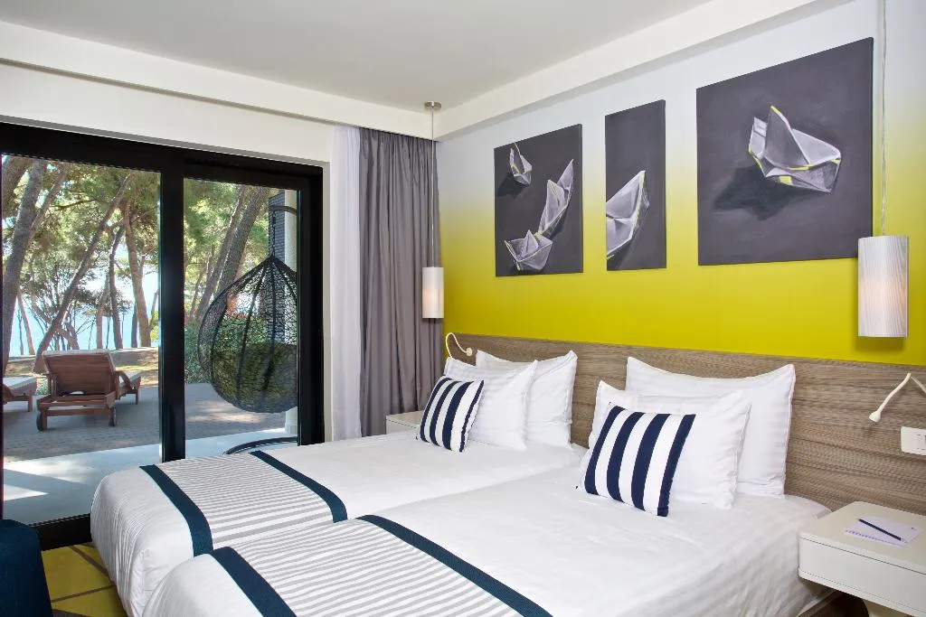 SUITE GARDEN VIEW TWO BEDROOMS Room, Park Plaza Arena Pula, Istria