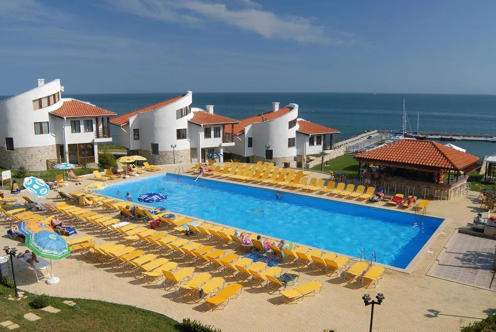 General view, Diamond Apartcomplex, Bourgas