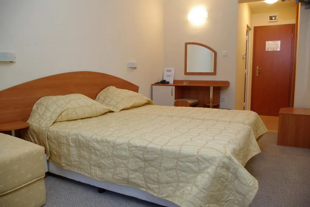 Room, Pliska, Bourgas