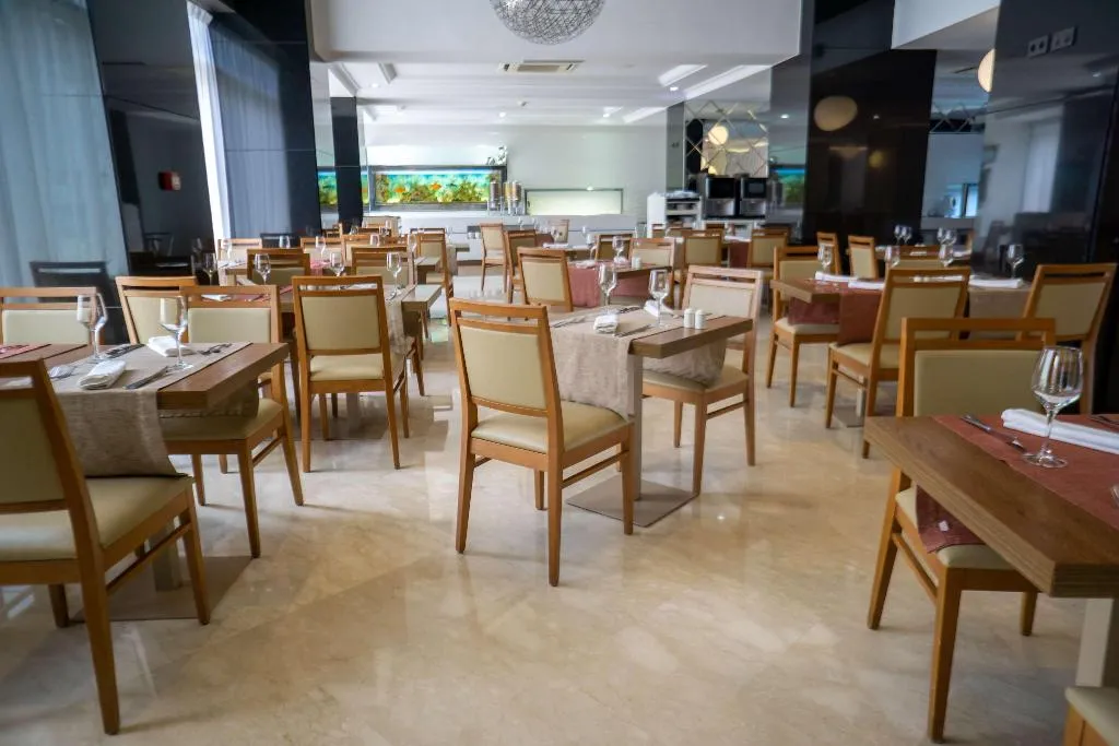 Restaurant, Royal Tulip City Center, Tangier