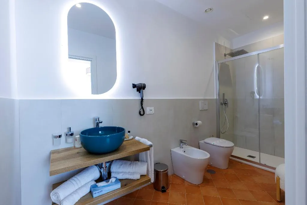 FAMILY ROOM COMFORT Room, D'amalfi Hospitality, Naples