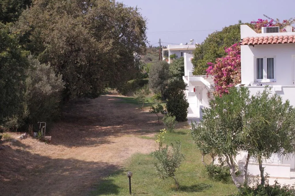 Terrace, Ampavris Family Apartments, Kos