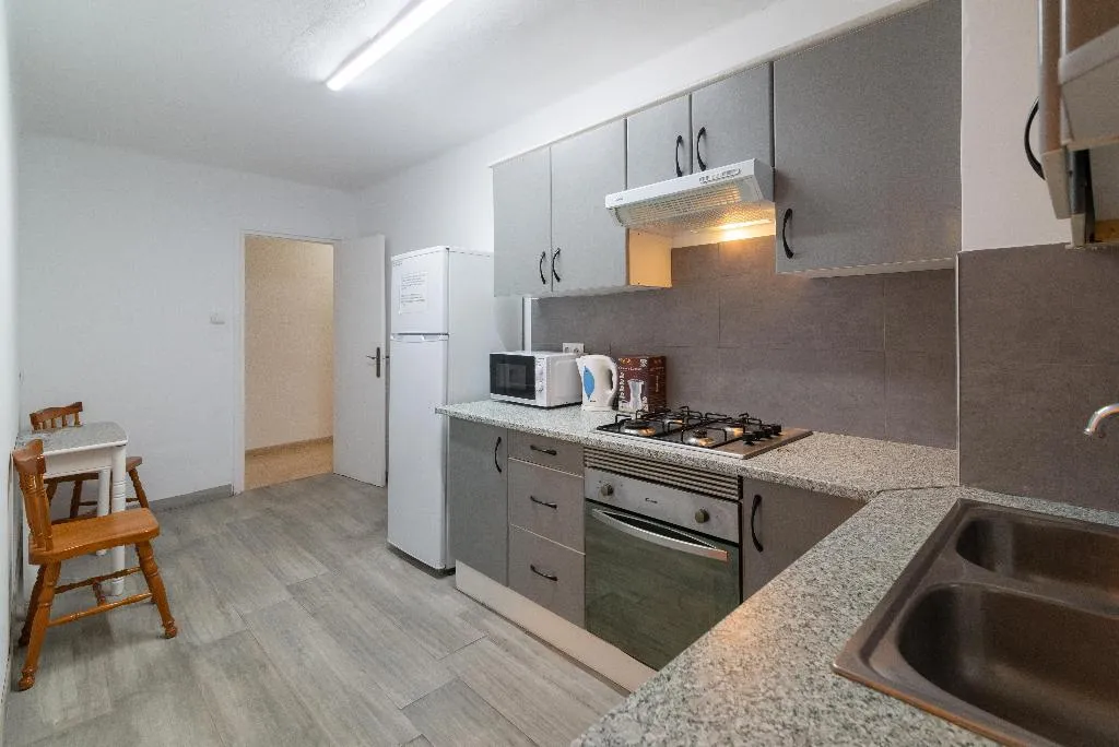 APARTMENT THREE BEDROOMS TWO BATHROOMS Room, Apartamentos Maja Beach, Costa Blanca