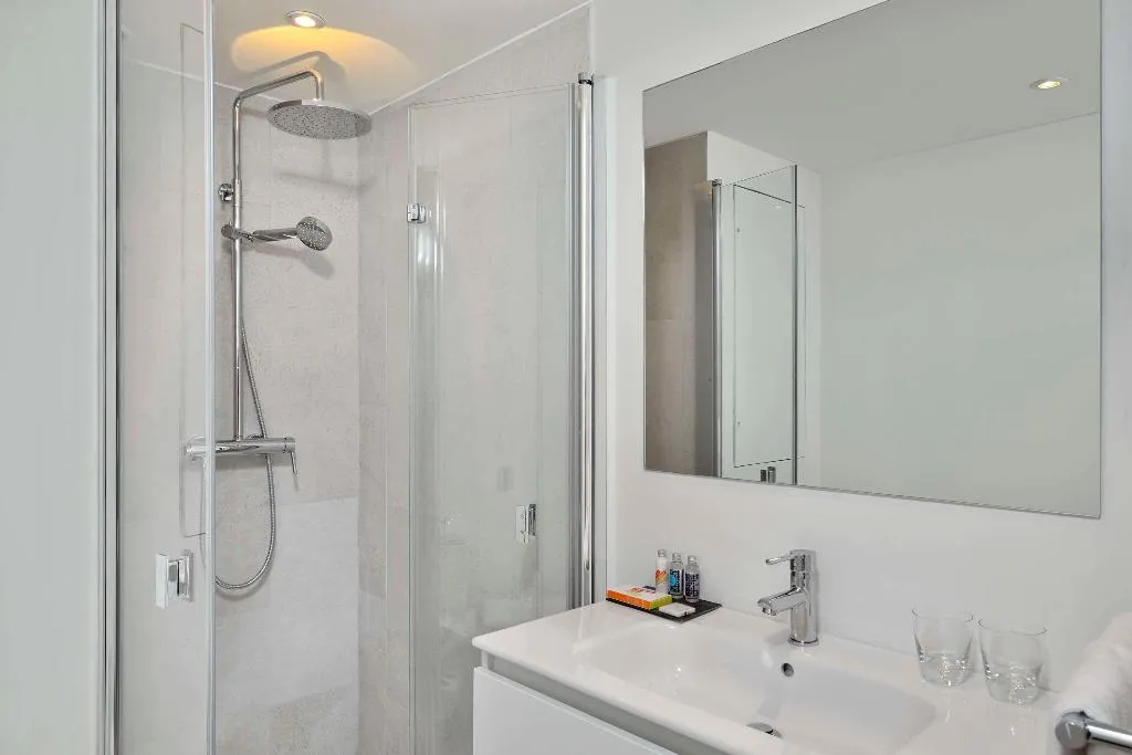 SUITE POOL VIEW Room, Innside by Melia Alcudia, Majorca