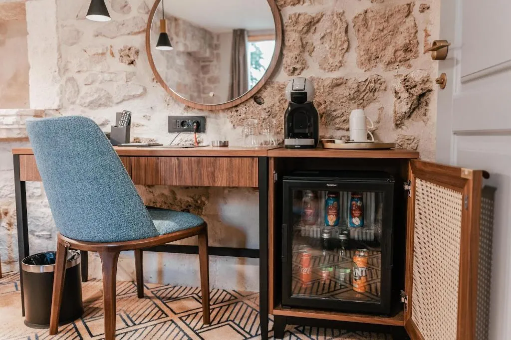Room, Armerun Heritage Hotel & Residences, Split