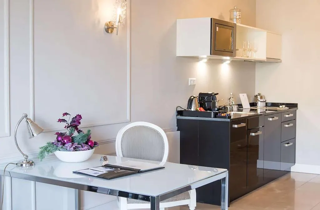 Room, Luxury Suites Amsterdam, Amsterdam