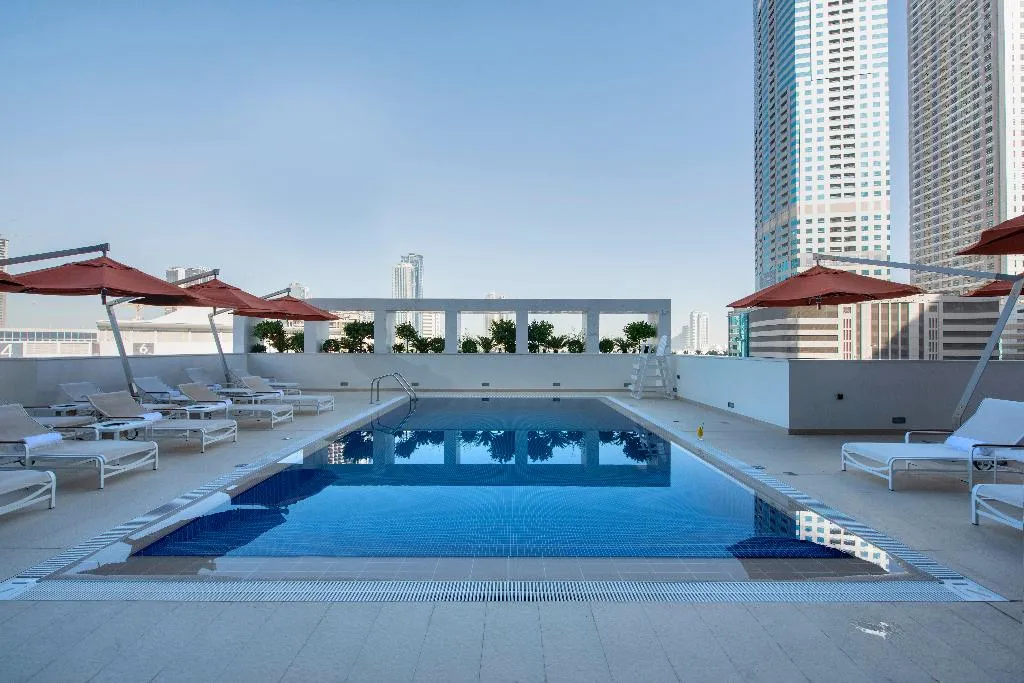 Pool, Novotel Sharjah Expo Centre, Dubai