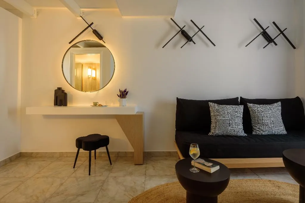 DOUBLE ONE BED Room, Astir Thira Hotel, Santorini