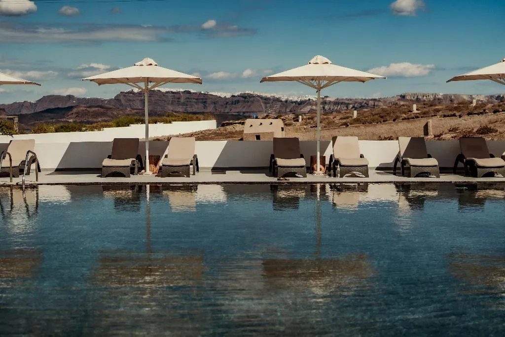 Pool, Serenita Luxury Suites, Santorini