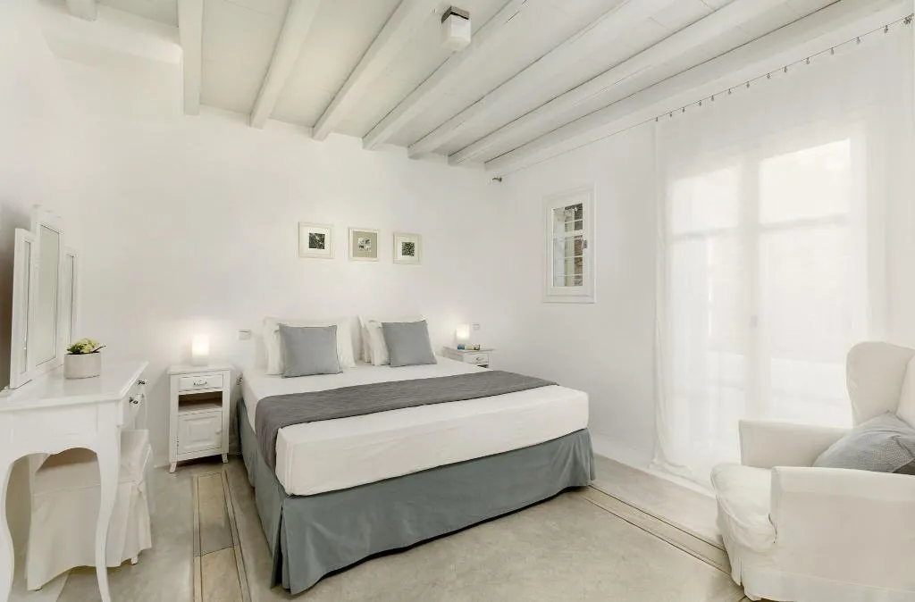 JUNIOR SUITE WITH DOUBLE BED Room, Corfos Hotel, Mykonos