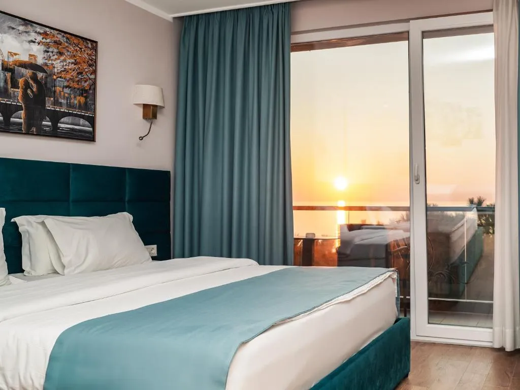 TRIPLE SEA VIEW Room, Vm Resort Spa, Kavaje