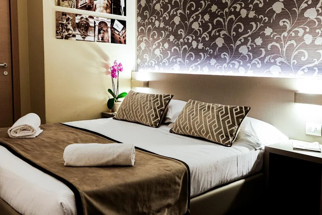 TWIN SUPERIOR Room, Albergo Firenze, Florence