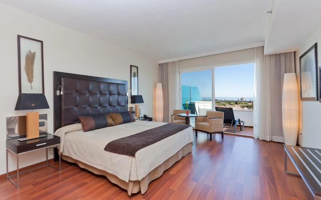 SUITE PENTHOUSE Room, Senator Banus, Costa Del Sol