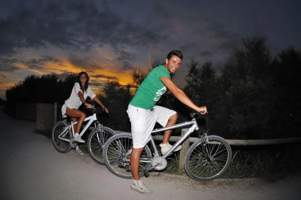 Sports and Entertainment, Grand Hotel Playa, Venice