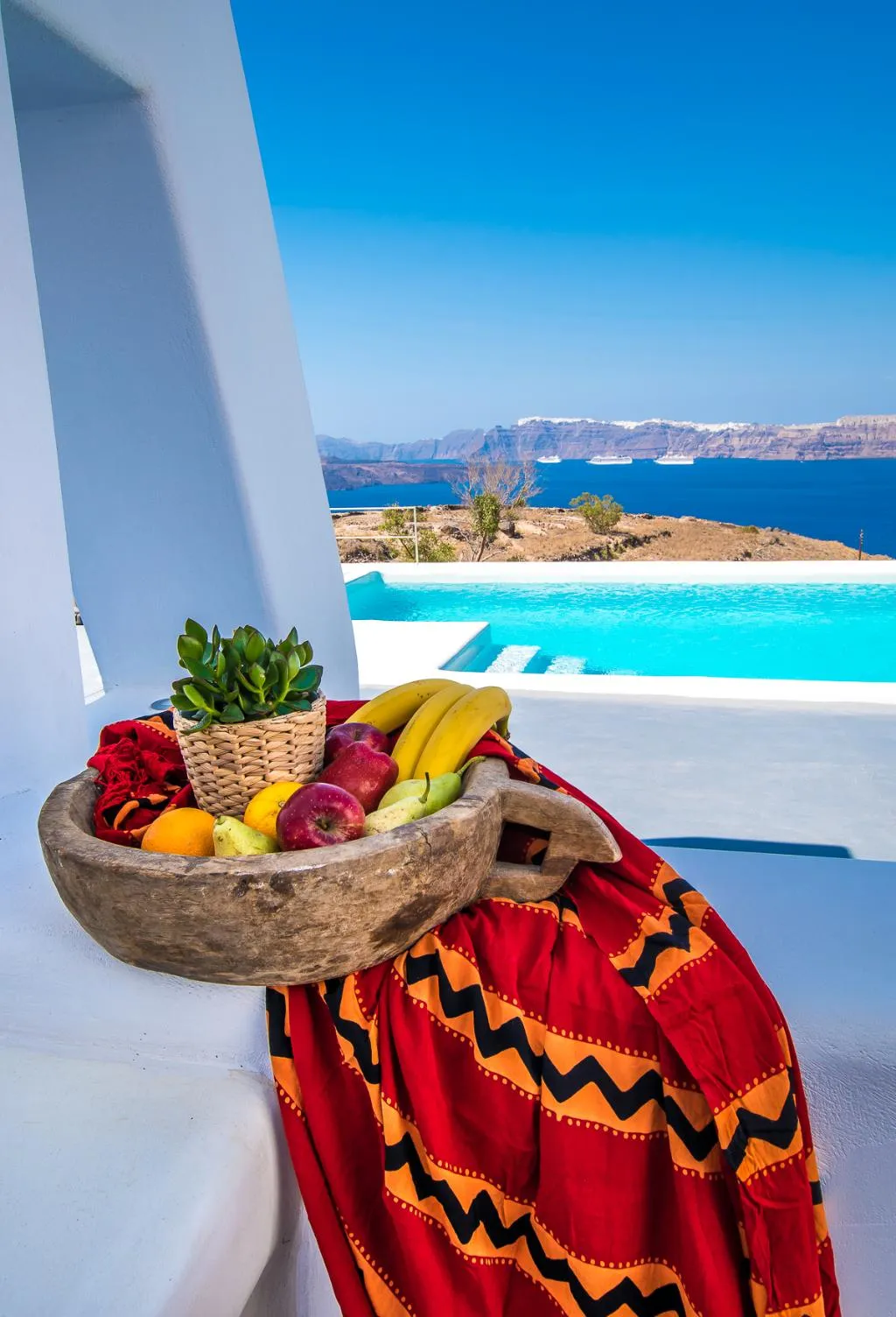 Terrace, Cape 9, Santorini