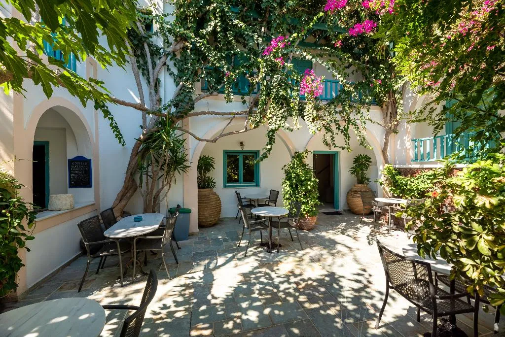 Terrace, Andreas Aparthotel, Santorini