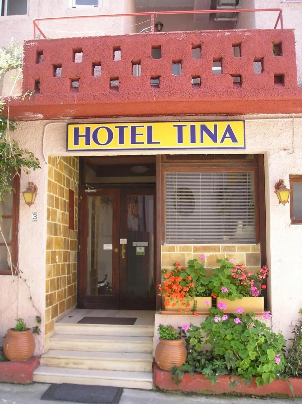 General view, Tina Economy Hotel, Crete