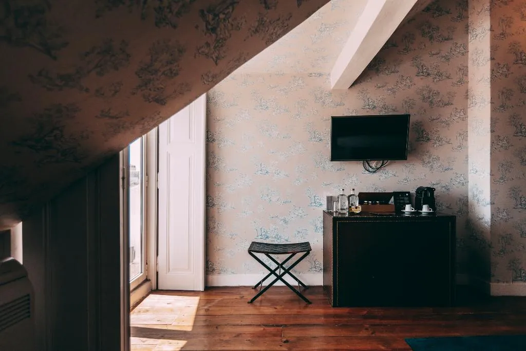 DOUBLE LUXURY CITY VIEW Room, Torel Palace Lisboa, Lisbon