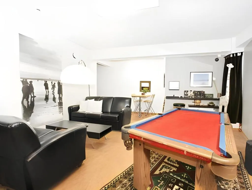 Sports and Entertainment, Bolholt Apartments, Reykjavik