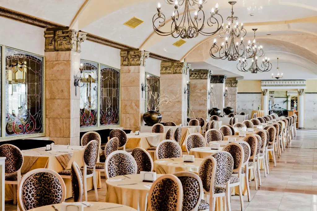 Restaurant, Imperial Palace, Bourgas