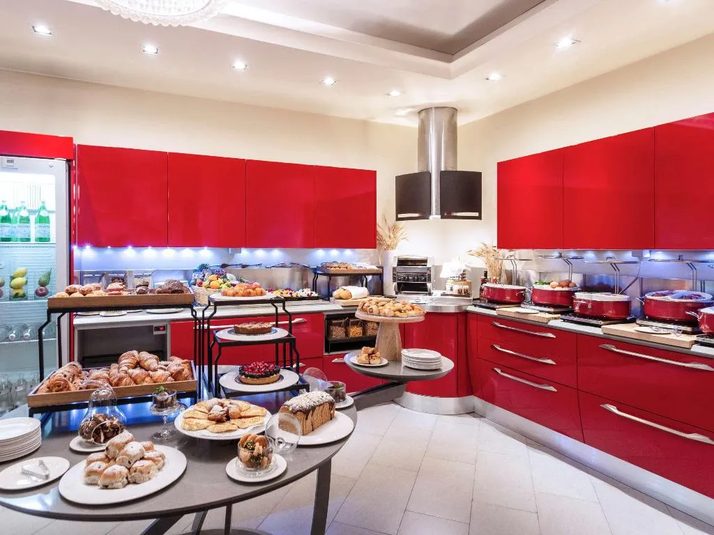 Restaurant, Palazzo Caracciolo Naples, Naples