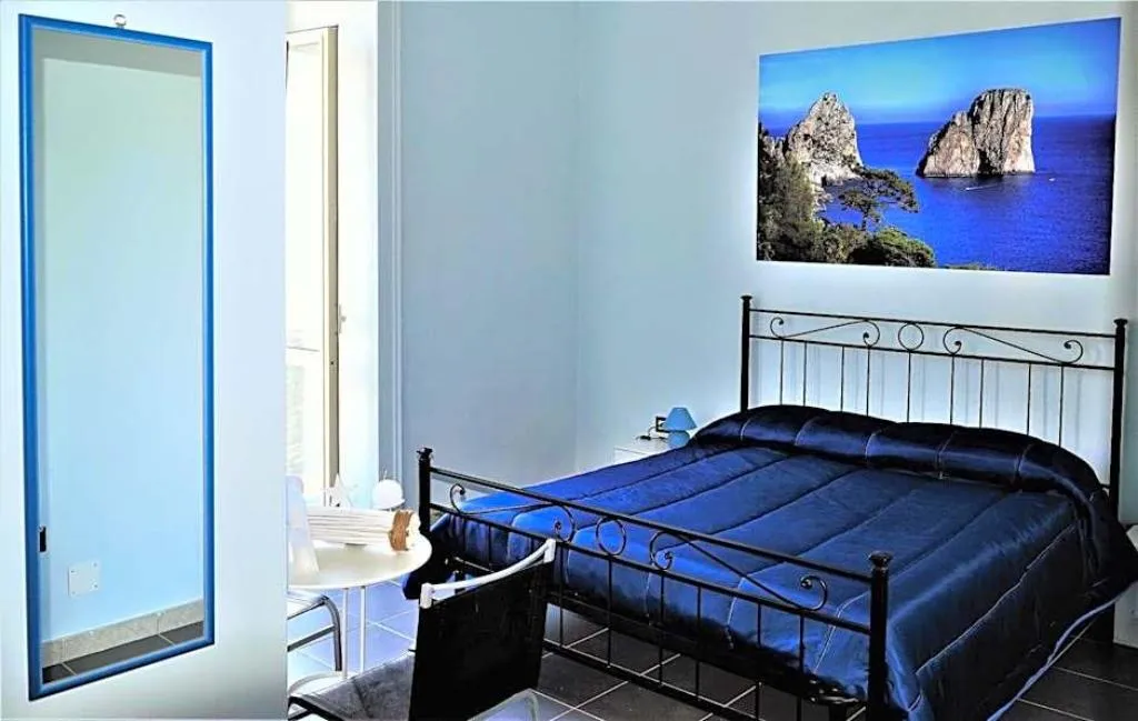 Room, Napoli Station B&B, Naples