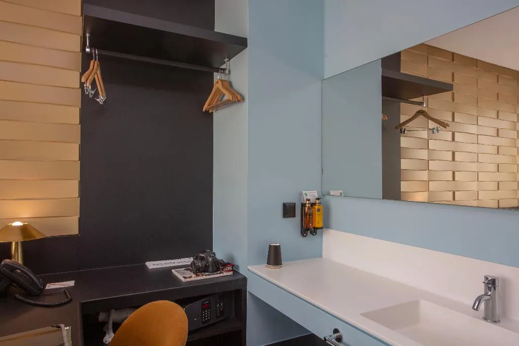 Double or Twin CITY VIEW Room, Casual Kubic Athens, Athens