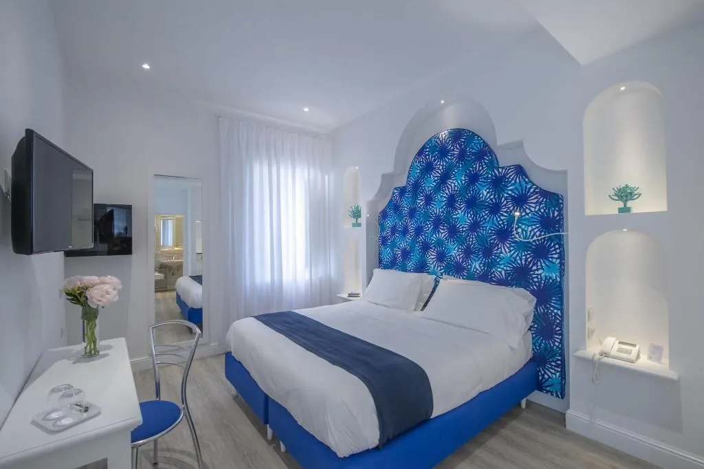 Double or Twin ECONOMY Room, Tramonto D'oro, Naples