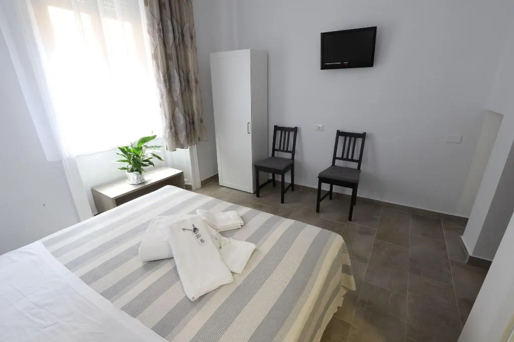 Room, Hotel Leonardo Da Vinci, Milan