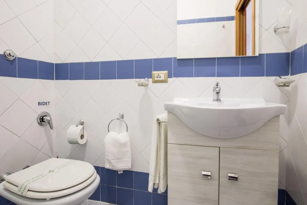 Room, Relais Al Porto, Naples