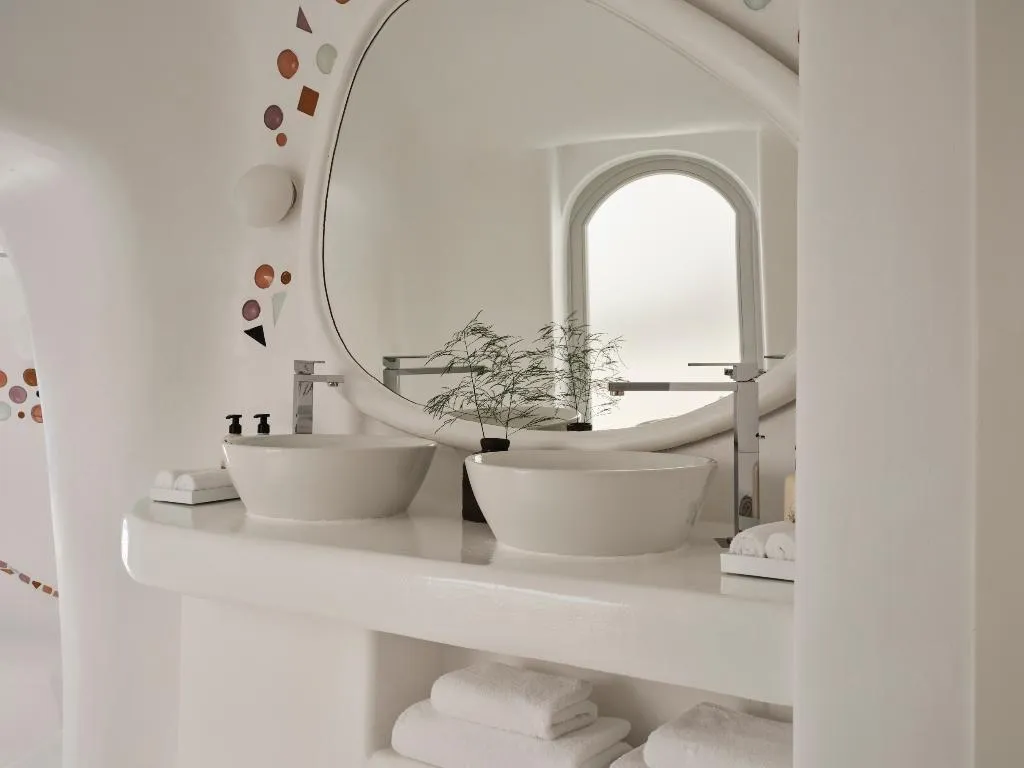 SUITE HONEYMOON Room, Canaves Sunday, Santorini