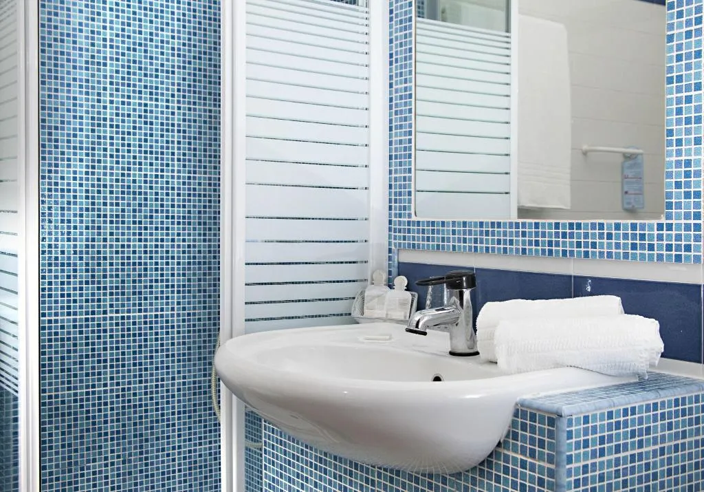 DOUBLE CITY VIEW QUEEN BED Room, Bel 3, Palermo