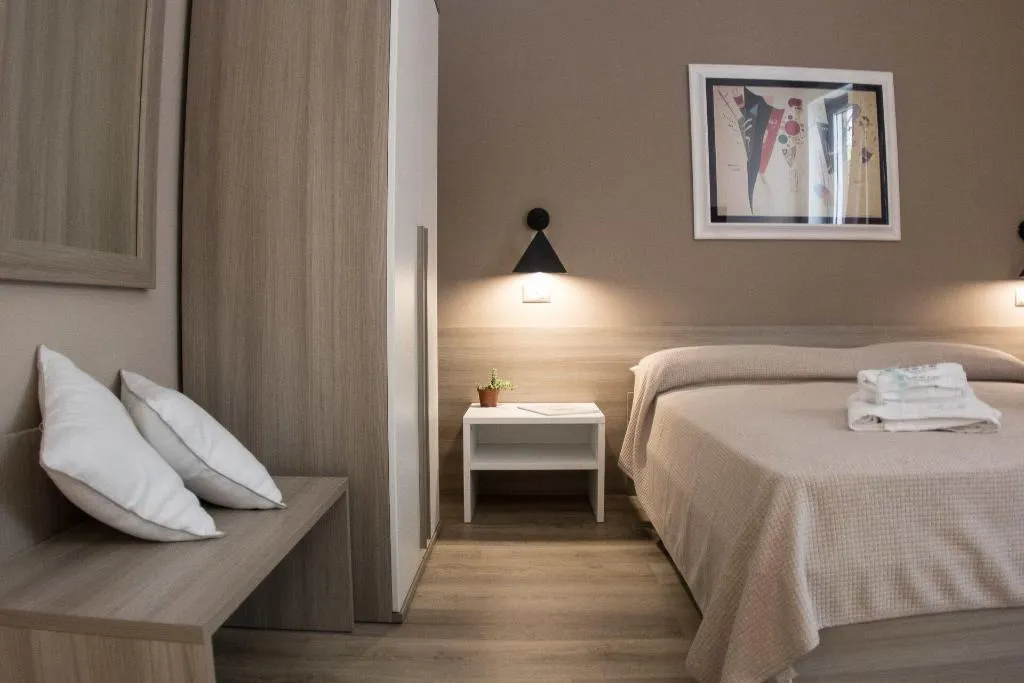 Room, Bagnasco 18, Palermo