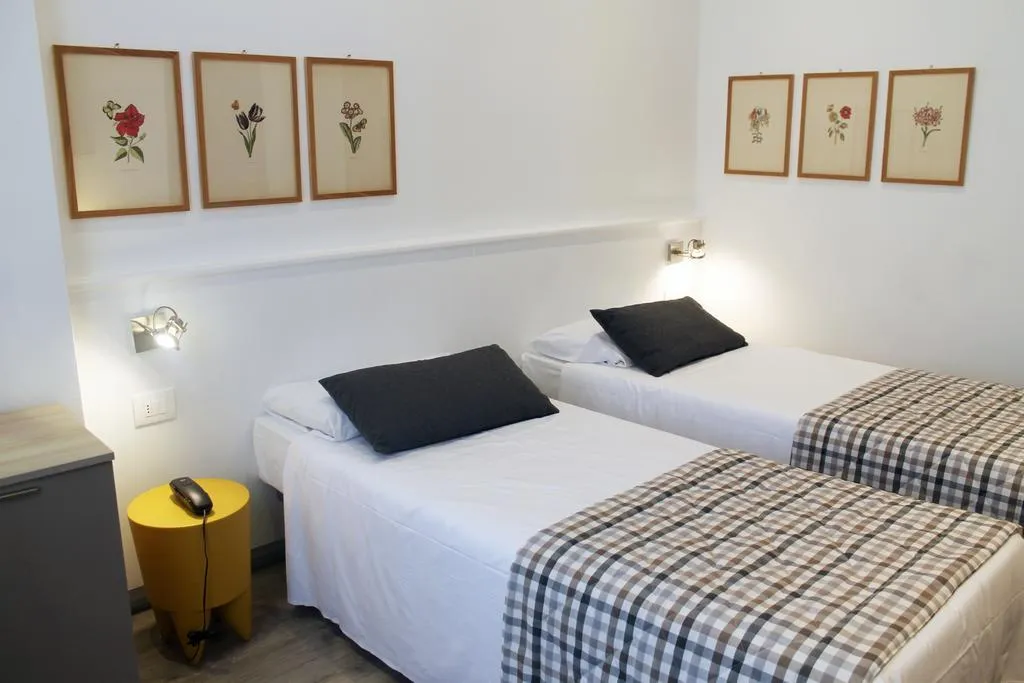 Room, Hotel Bernina Milano, Milan
