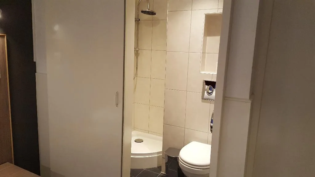 TRIPLE STANDARD Room, Hotel Old Quarter, Amsterdam