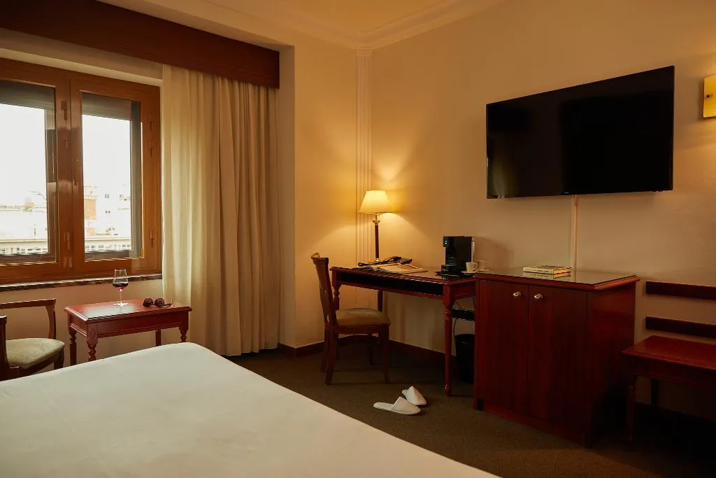 DOUBLE CITY VIEW Room, El Avenida Palace, Barcelona