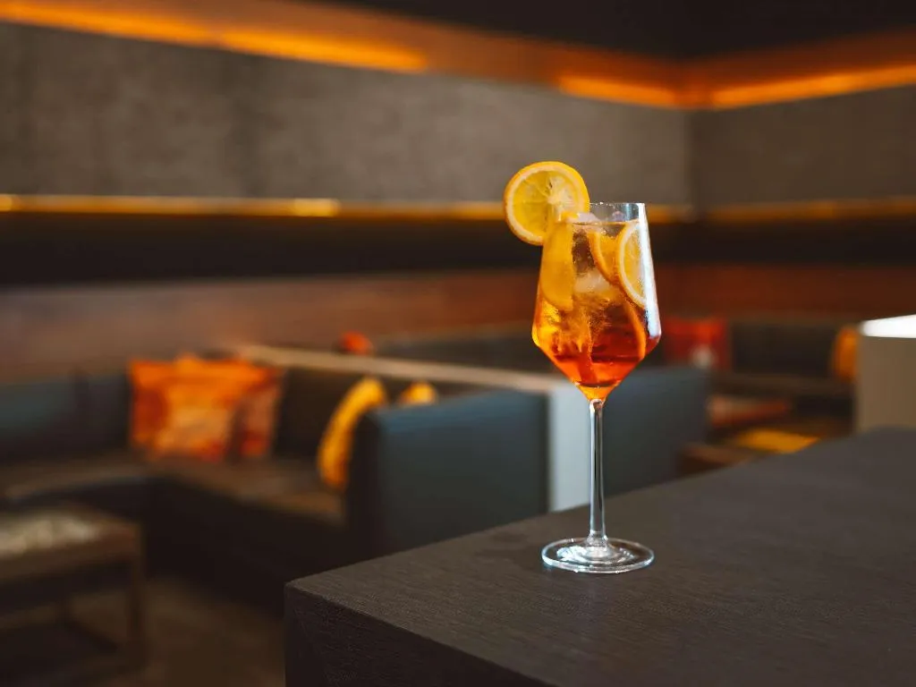 Bar, Movenpick Hotel Amsterdam City Centre, Amsterdam