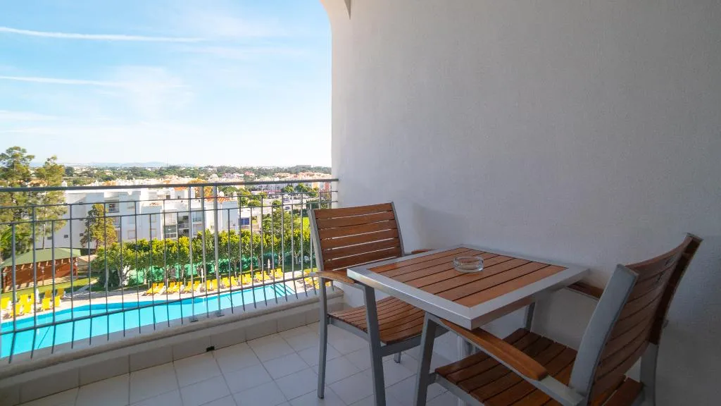 STUDIO POOL VIEW Room, Vila Petra, Algarve