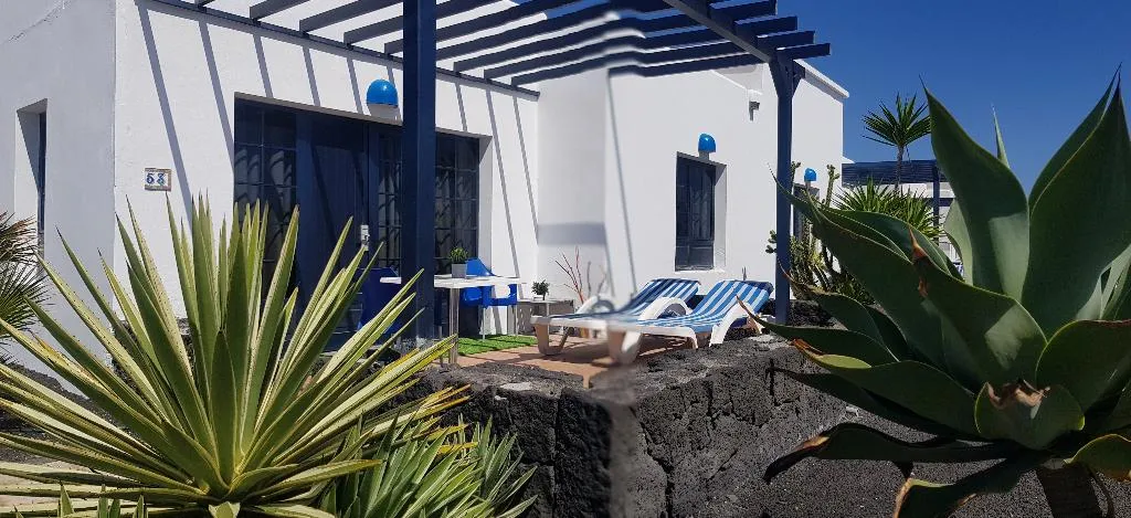 VILLA CAPACITY 2 TWO BEDROOMS Room, Vik  Coral Beach, Lanzarote