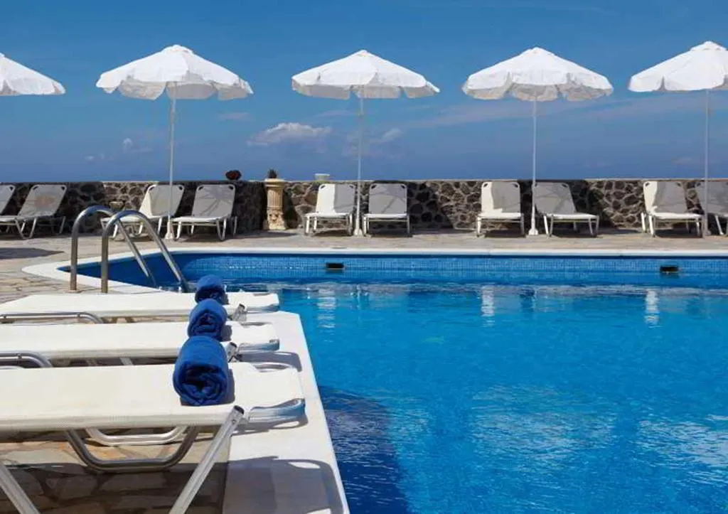Pool, Agnadi Villas, Santorini