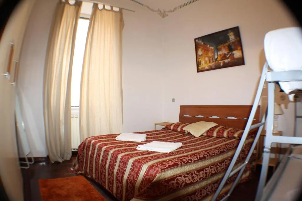 Room, Beautiful Place In Rome, Rome